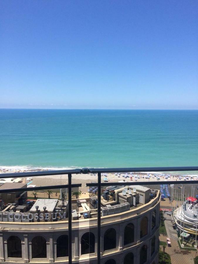 Grand Royal Batumi Aparthotel Exterior photo