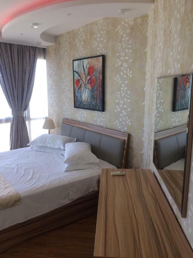 Grand Royal Batumi Aparthotel Exterior photo